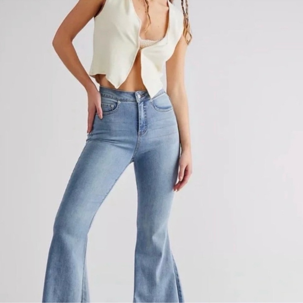 We The Free CRVY Ma Cherie Light Denim Flare Jeans